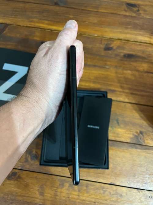Samsung Galaxy Z Fold 3 5G | Dual-Sim | 512GB | Phantom Black | Quick Delivery