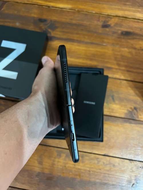 Samsung Galaxy Z Fold 3 5G | Dual-Sim | 512GB | Phantom Black | Quick Delivery