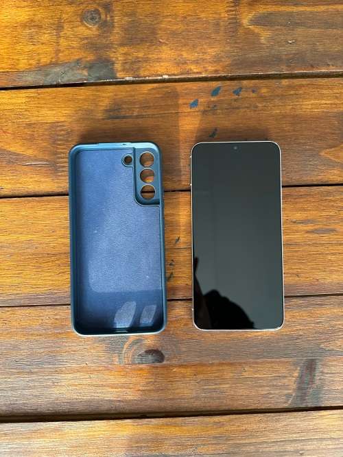 Samsung Galaxy S22 Plus 5G | 256GB | Dual Sim | White | R30 Delivery