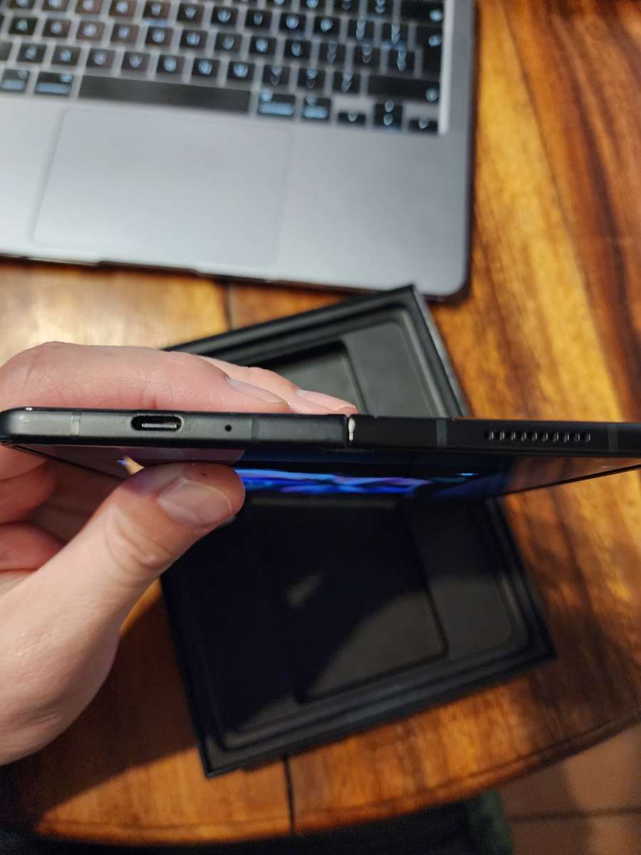 Samsung Galaxy Z Fold 3 5G | 256GB | Dual Sim | Phantom Black | R30 Delivery