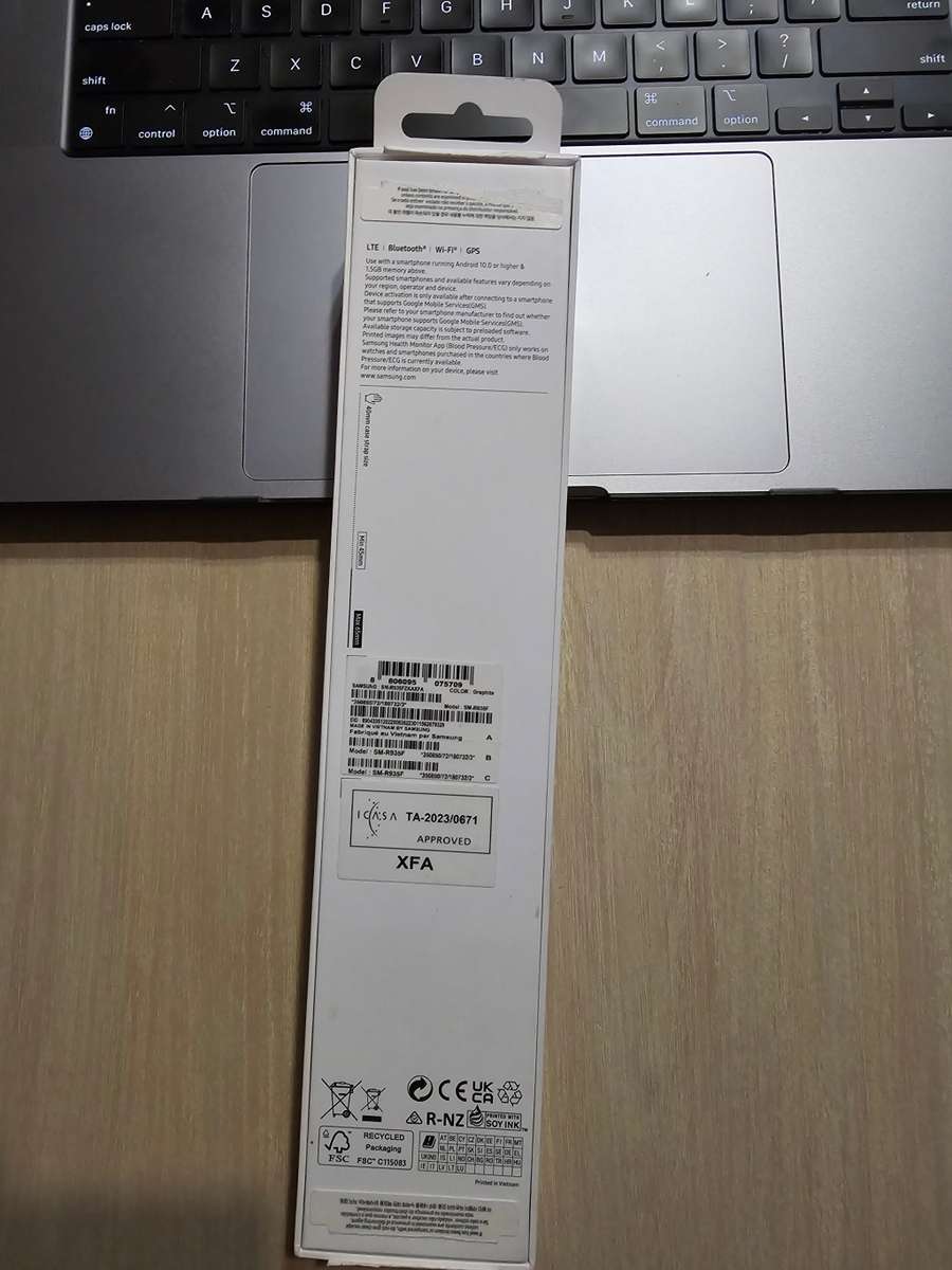 Samsung Galaxy Watch 6 40mm | Graphite | Bluetooth + LTE | R30 Delivery