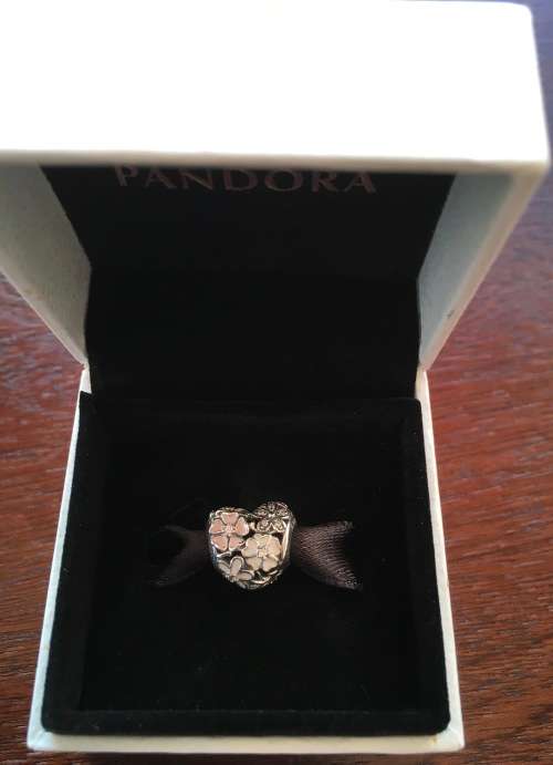 Pandora Poetic Blooms Charm - Authentic and Brand New
