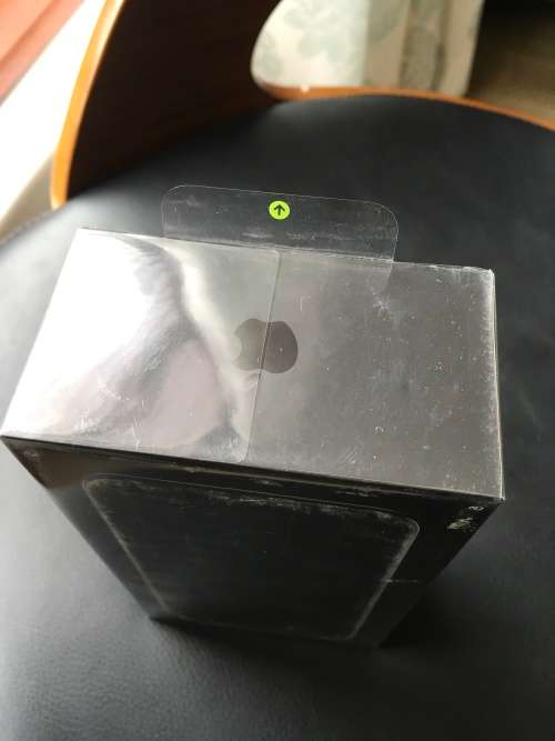 Apple IPhone 7 - 256GB - JET BLACK / BRAND NEW - SEALED - Local Stock  ** Free Courier Delivery