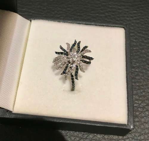 BLUE / WHITE 0.500ct DIAMOND RING / WHITE GOLD with CERTIFICATE