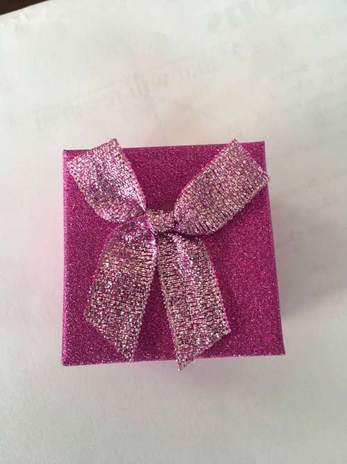 BROWNS 9k White Gold Diamond Ring and 18k Pendant Set - Certificate Included