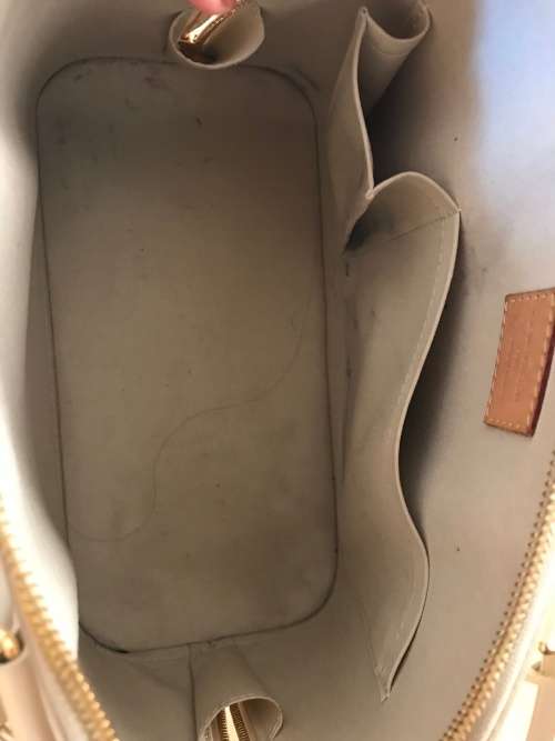 Authentic LOUIS VUITTON Blanc Corail Monogram Vernis Alma PM Bag