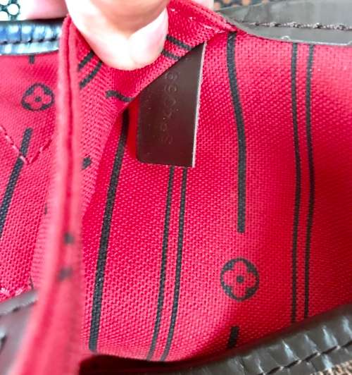 Authentic LOUIS VUITTON Damier Ebene Neverfull MM