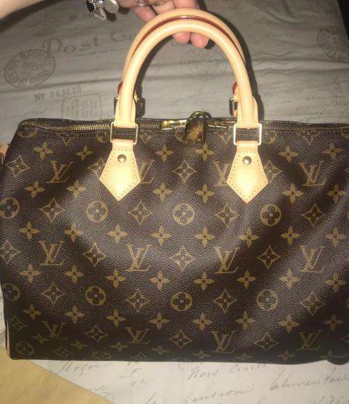 LOUIS VUITTON Monogram Speedy Bandouliere 35 - PRISTINE CONDITION