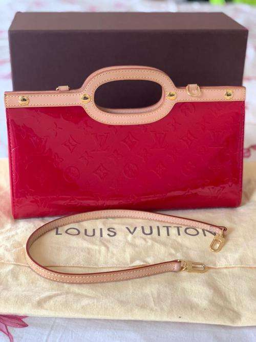*** For Keilah 007 ONLY *** LOUIS VUITTON Vernis Roxbury Drive Pomme D'Amour - PRISTINE CONDITION