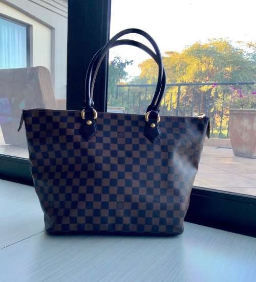 Authentic LOUIS VUITTON Saleya MM Damier Ebene - EXCELLENT CONDITION /