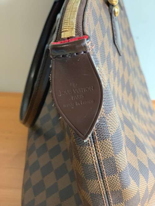 Authentic LOUIS VUITTON Saleya MM Damier Ebene - EXCELLENT CONDITION /
