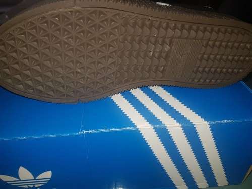 ADIDAS SAMBA SHOES - Size 5 UK / 38 EUR / 6 1/2 US