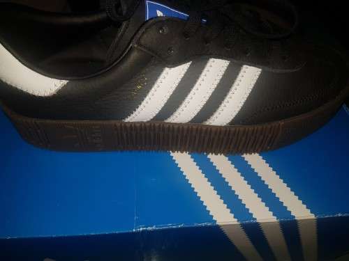 ADIDAS SAMBA SHOES - Size 5 UK / 38 EUR / 6 1/2 US