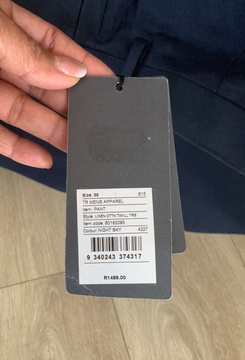 BRAND NEW TRENERY MEN'S NAVY BLUE SUIT