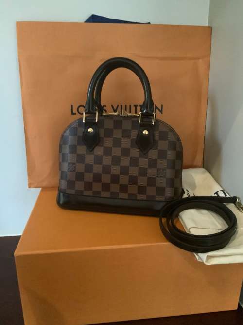 LOUIS VUITTON ALMA BB DAMIER EBENE