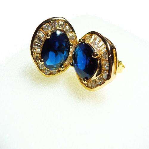 LOVELY EARRINGS WITH BLUE SAPPHIRE GEMSTONE