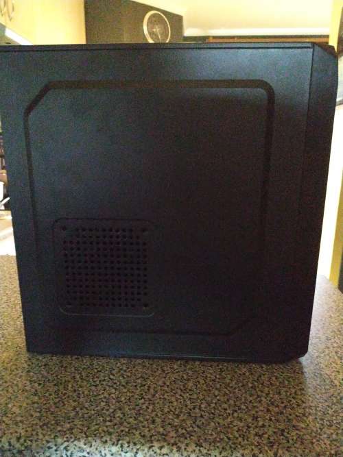 MSI AMD RYZEN 5 PRO 3400g with 2Gb Radeon Vega Graphics Desktop