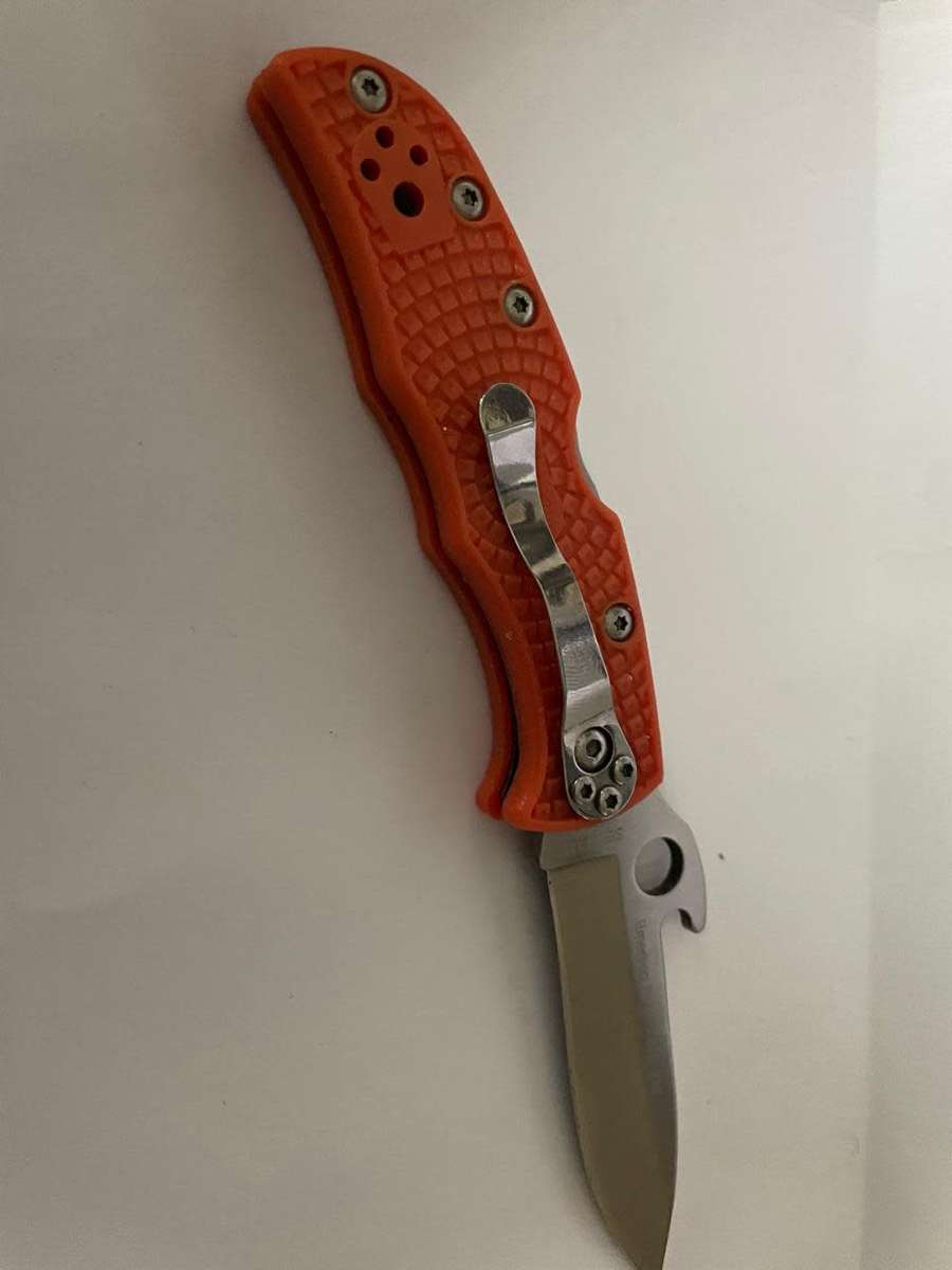 Spyderco EDC Knife : Emerson Pat. #5.878.500 Mini Neat little carry knife