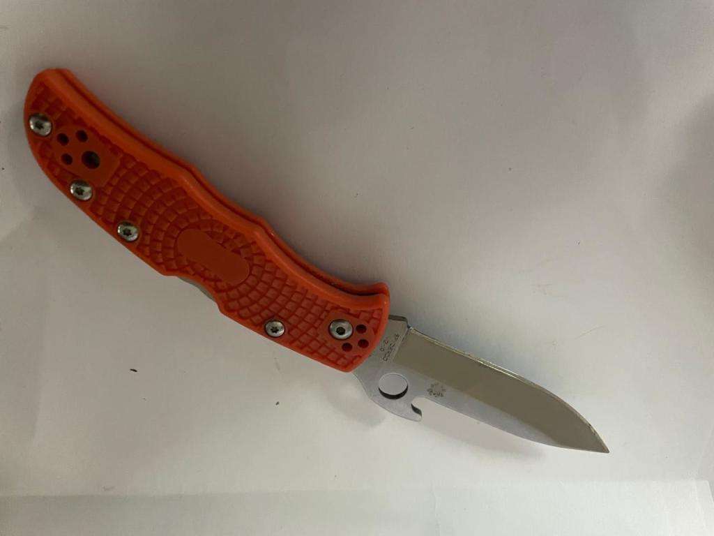 Spyderco EDC Knife : Emerson Pat. #5.878.500 Mini Neat little carry knife