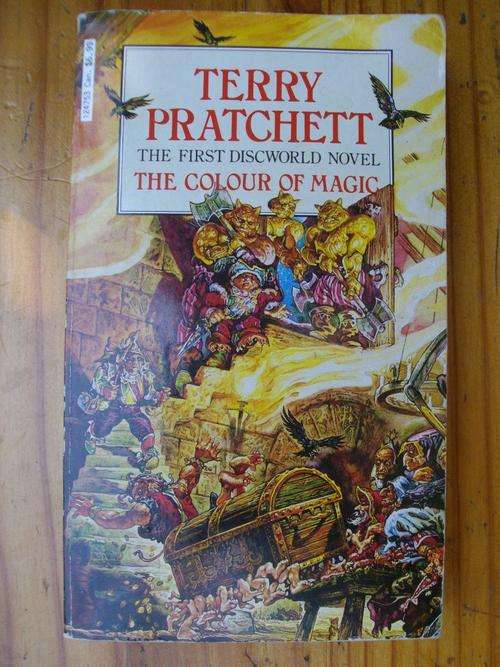 TERRY PRATCHETT - THE COLOUR OF MAGIC
