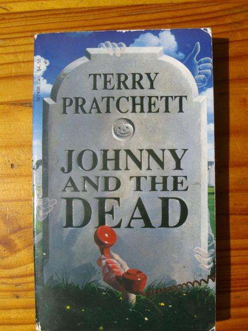 TERRY PRATCHETT - JOHNNY & THE DEAD