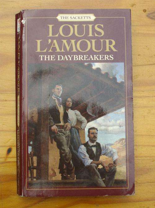 LOUIS L'AMOUR - THE DAYBREAKERS