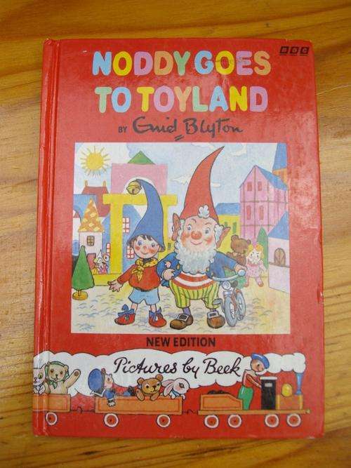 NODDY GOES TO TOYLAND BY ENID BLYTON