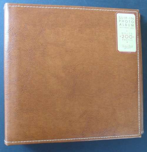 PHOTO ALBUM -SLIP IN PHOTO ALBUM , HOLDS 200 PHOTOS