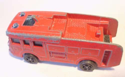 CORGI JUNIORS - ERF FIRE TENDER