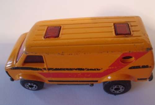 MATCHBOX  LESNEY  SUPERFAST   CHEVY VAN