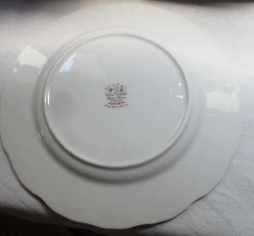 ROYAL ALBERT FINE BONE CHINA PLATE  HAWORTH