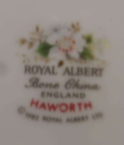 ROYAL ALBERT FINE BONE CHINA PLATE  HAWORTH