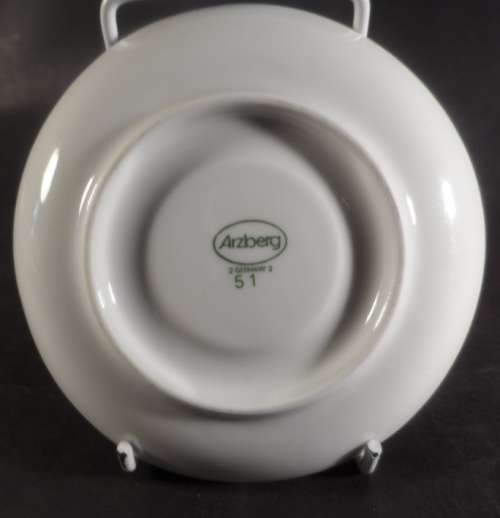 ARZBERG SAUCER  DESIGN 51