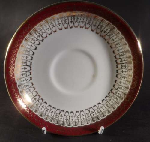 ROYAL GRAFTON  ENGLISH FINE BONE CHINA SAUCER  " MAJESTIC "