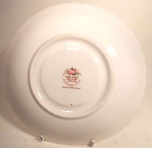 ROYAL ALBERT FINE BONE CHINA TEA DUO  " LAVENDER ROSE "