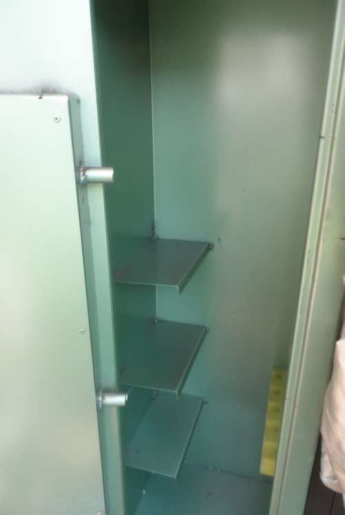 SAFE :FIVE RIFLE, SIDE ARM, AND AMMUNITION STEEL STORAGE SAFE