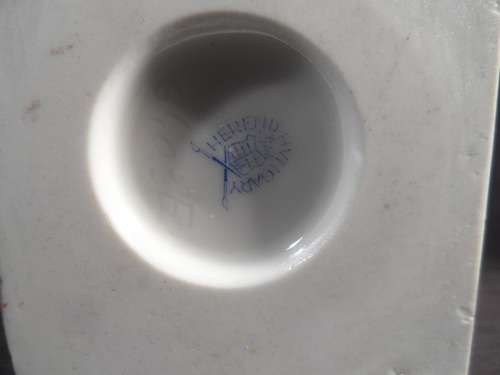 HEREND HUNGARY VINTAGE PORCELAIN  CACHEPOT  / DECORATIVE VASE