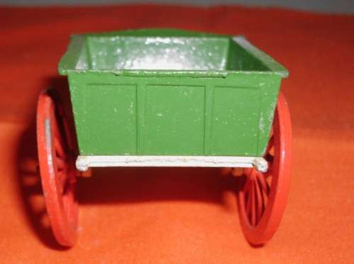 BRITAINS LTD. VINTAGE " MODEL FARM SERIES " TUMBRIL    FARM CART