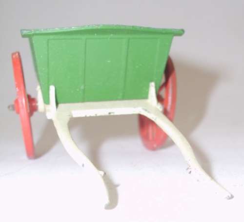 BRITAINS LTD. VINTAGE " MODEL FARM SERIES " TUMBRIL    FARM CART