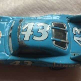 DISNEY PIXAR CARS THE KING DINOCO No. 43   DIECAST MODEL