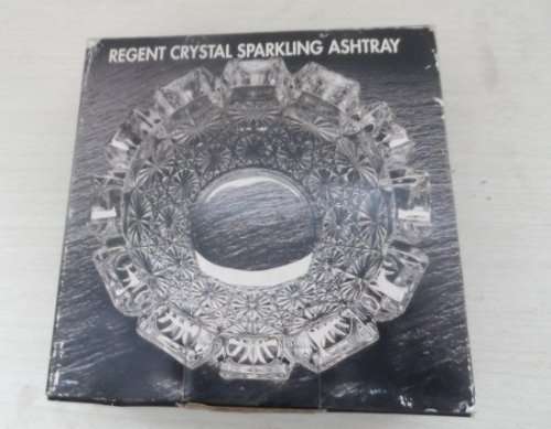VINTAGE REGENT CLEAR-CUT, SPARKLING , LEAD CRYSTAL ASHTRAY  NEW  IN THE ORIGINAL PACKAGING BOX