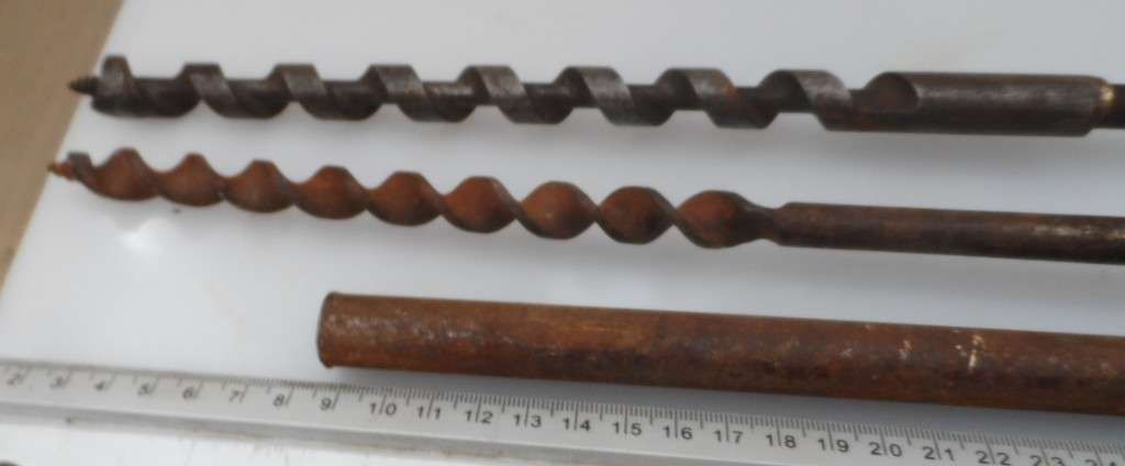 SOLID STEEL 60 cm / 24ins AUGER BITS & TOMMY BAR 1  x 5/8 ` , 1 x 3/8 `