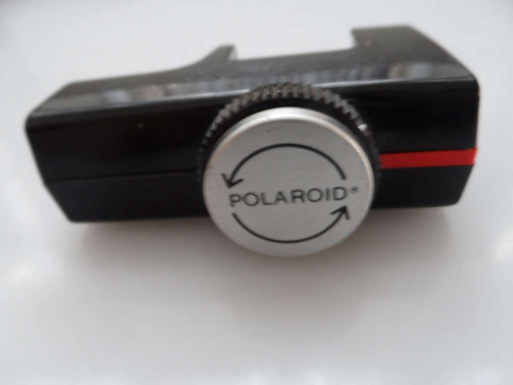 POLAROID 2326 SELF TIMER FOR ONE STEP BUTTON, INSTANT FILM CAMERA second hand ,in good conditionj