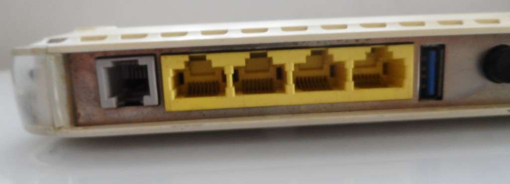 TELKOM ADSL NETGEAR MODEM ROUTER  54Mbps wireless  ADSL   DG 834 GU