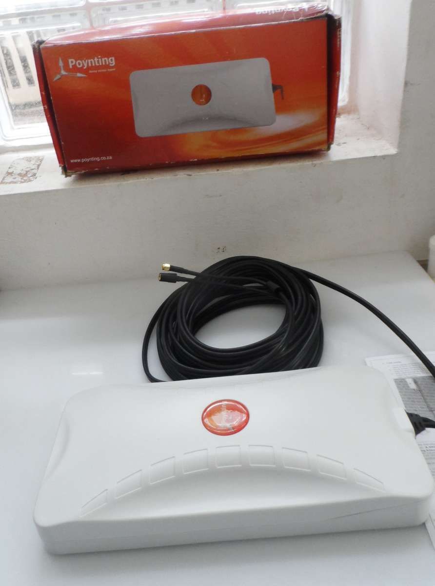 POYNTING A-XPOL-0006-10m DUAL POLARISED, HIGH GAIN , LTE ANTENNA  with 10 mtrs cable, & fittings NEW