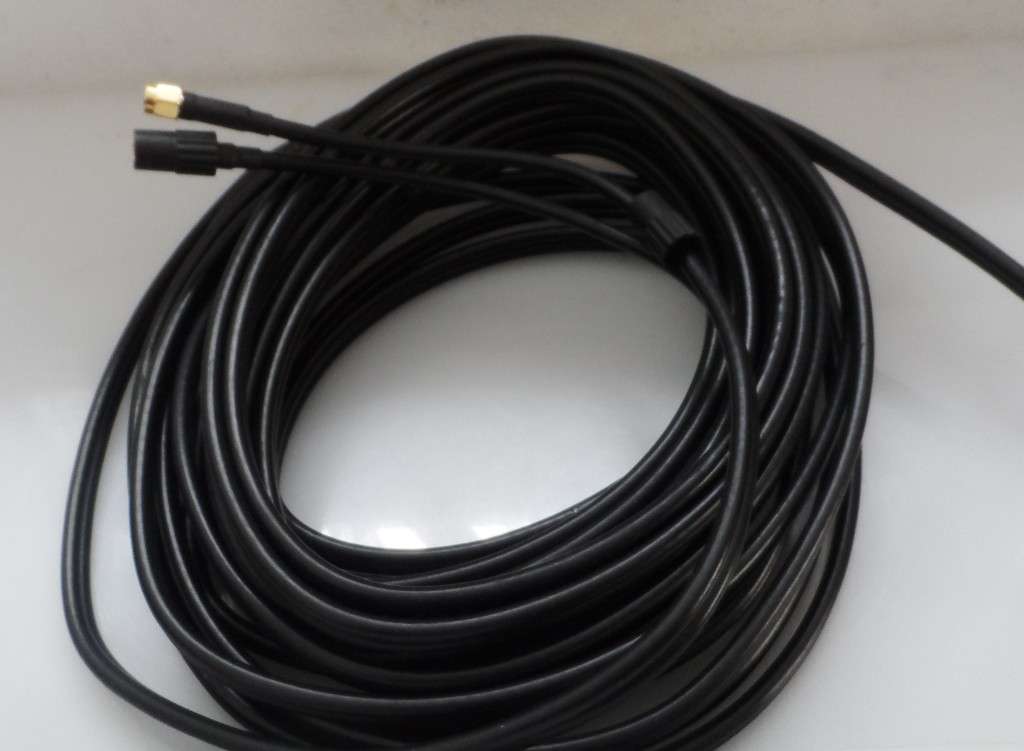 POYNTING A-XPOL-0006-10m DUAL POLARISED, HIGH GAIN , LTE ANTENNA  with 10 mtrs cable, & fittings NEW
