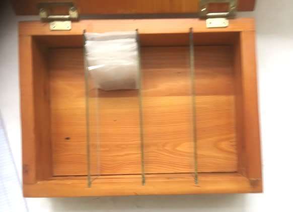 VINTAGE OREGON , TEA SACHETS , COUNTER TOP, STORAGE CADDY solid Oregon with removable glass dividers