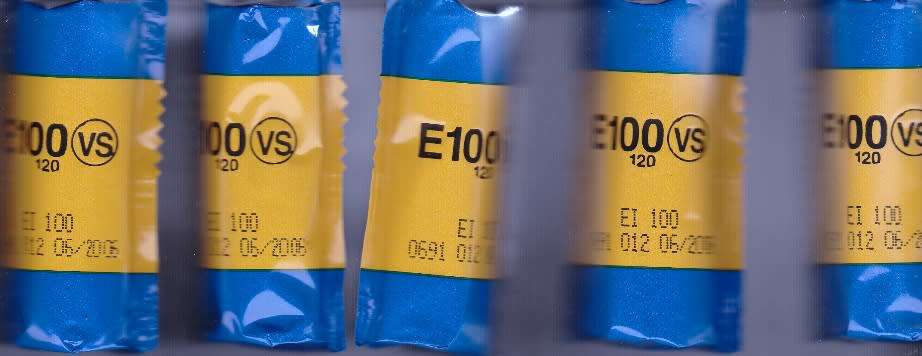KODAK PROFESSIONAL EKTACHROME TRANPARENCY FILM E100 VS 120 , X5,   EXPIRED 06/2006, BATCH 069 1012