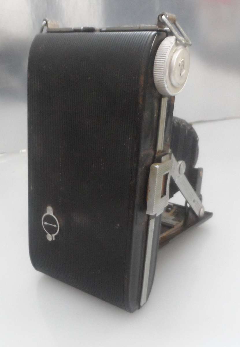 VINTAGE  1952 , ANSCO VIKING , READY SET CAMERA & LEATHER CAMERA CASE