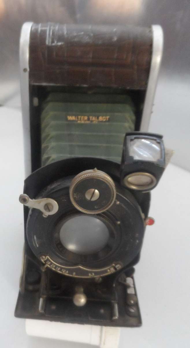 VINTAGE WALTER TALBOT BERLIN CAMERA  rare collectible